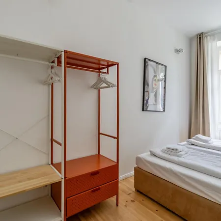 Apartment Mooeve Boxi With Patio *