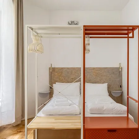 Mooeve Boxi Big Apartment Berlin