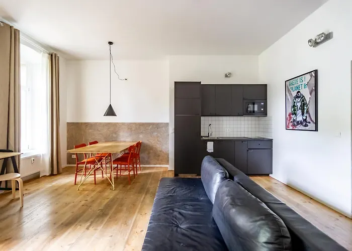 Mooeve Boxi With Patio Appartement Berlijn