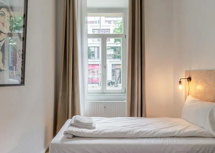 Mooeve Boxi With Patio Appartement Berlijn